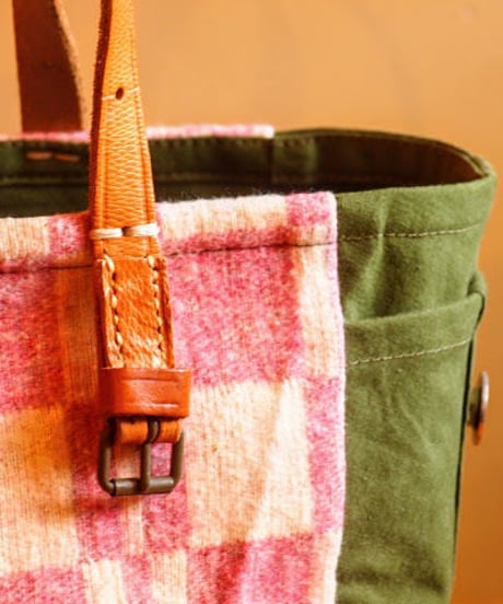 "MITAKUYE Original" Army Remake Tote Bag