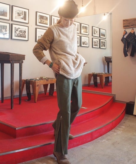 "RUMBLE RED"Military Flare Pants
