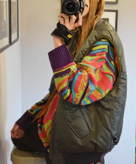 "THRIFTY LOOK" 3D Knitting B Sweater