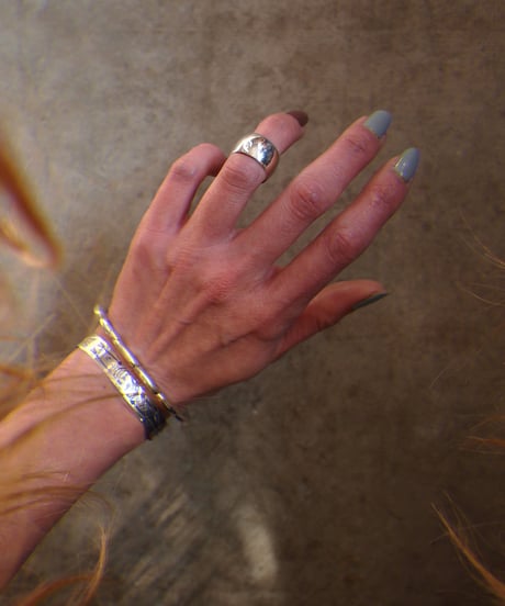 "NAVAJO" Silver Plane Ring