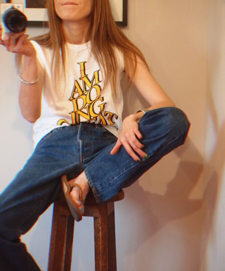 "THE DAY ON THE BEACH"No Sleeve Tee