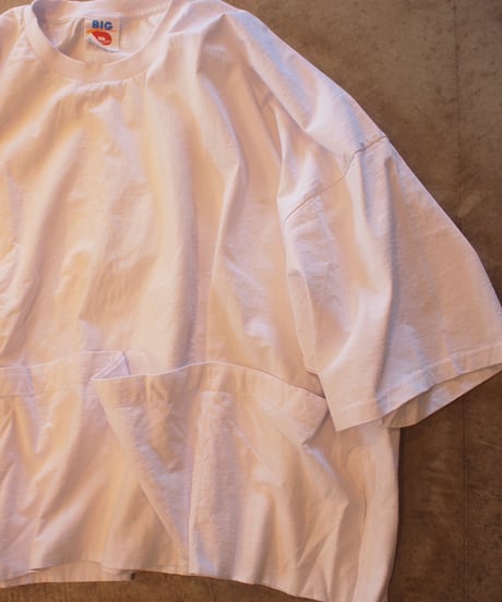 "BIG.P PRODUCTS" Remake Big Tee