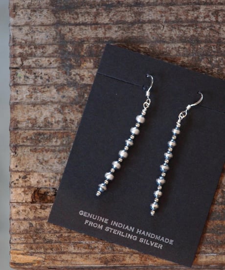 "NAVAJO" Silver Beads Pierce