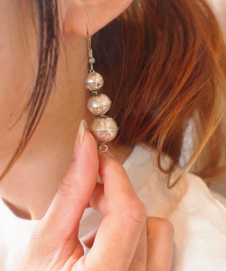 "NAVAJO" Silver Pierce