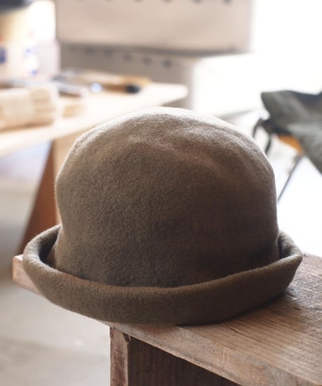 "Kopka"Woollen Clochard Hat[Color:KHAKI]