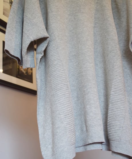"MODEM DESIGN" High Gauge Knit Tee