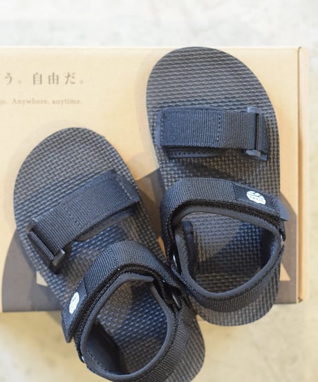 "SHAKA"NEO BUNGY LITTLE [Black]