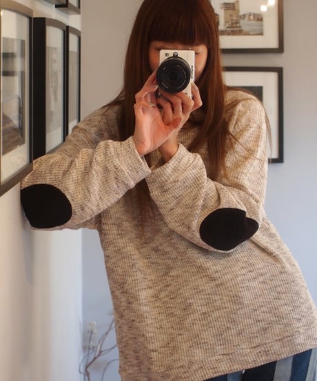 "MODEM DESIGN"Corduroy Elbow Patch Crew Knit