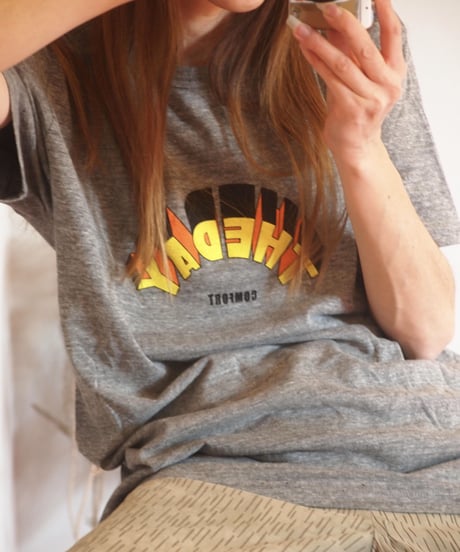 "THE DAY ON THE BEACH" Short Sleeve Tee(THE DAY)