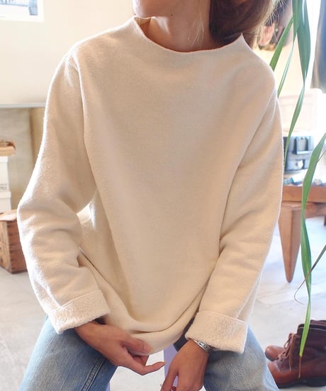 "GOOD ON"Cut Off Fleece