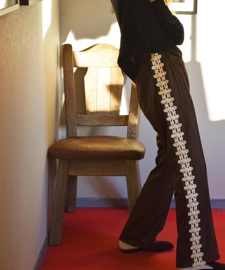 "Nasngwam" KINGSTON PANTS