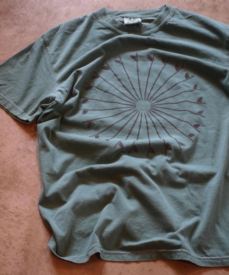 "THE DAY ON THE BEACH" Short Sleeve Tee