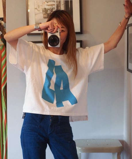 "THE DAY ON THE BEACH" Short Sleeve Tee