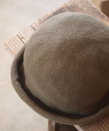 "Kopka"Woollen Clochard Hat[Color:KHAKI]