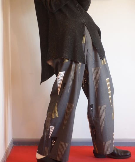 "MODEM DESIGN" Patternd Easy Pants