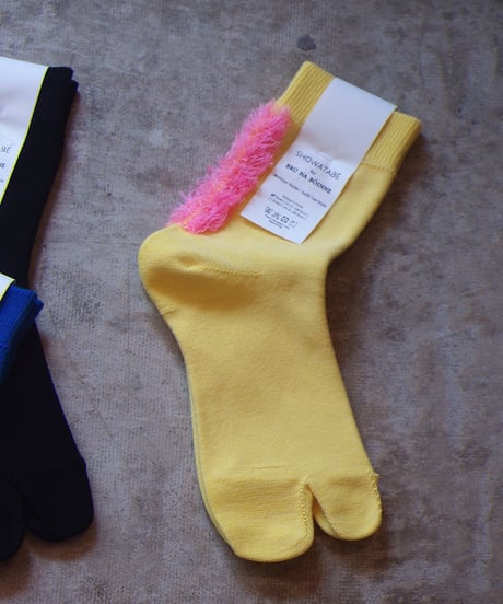 “SHOWATABE" by BRU NA BOINNE Mohikan Socks|Split-Toe Style