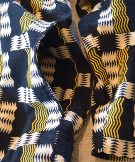 ''Nasngwam" Trival Parka