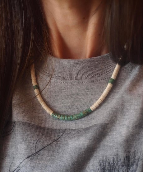 "SANT DOMINGO" Jewelry Heishi Necklace