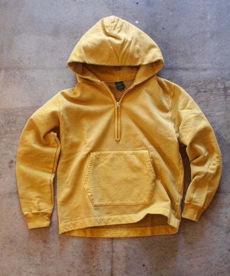 "GOOD ON"1/2Zip Pull Over Hood Sweat