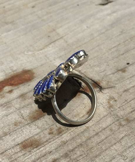 "NAVAJO" Cluster Ring