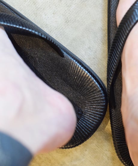 "V.I.C" Classic Rubber Sandal