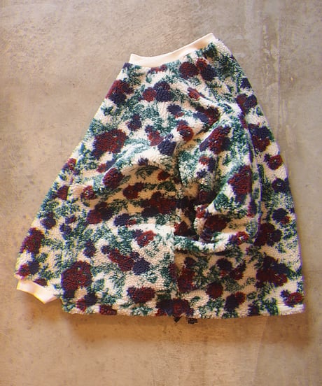 "MODEM DESIGN" Flower Boa Pullover