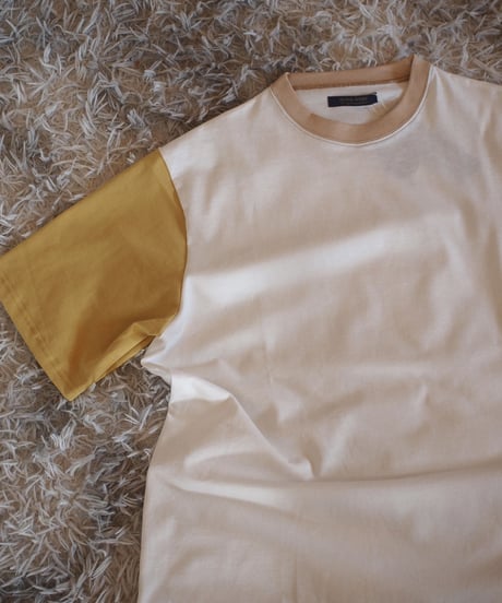 "MODEM DESIGN" Short Sleeve Tee