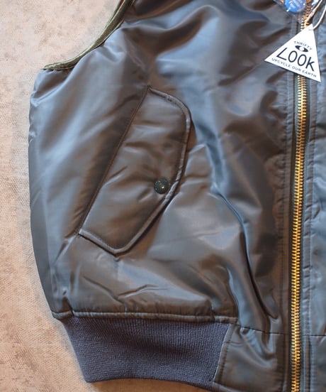"THRIFTY LOOK"「 ROTHCO」MA-1 Black Panther Vest