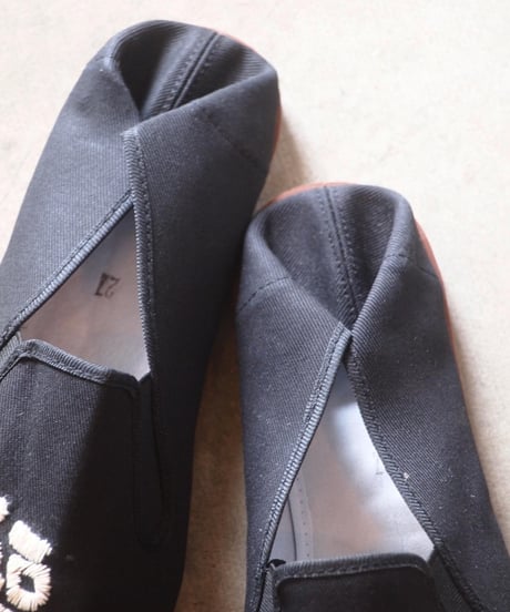 "Let's 功夫" Kung-fu Shoes