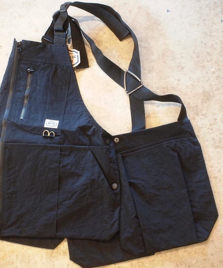 "BE IN THE BAG"BIB"" Gunshi-Nylon