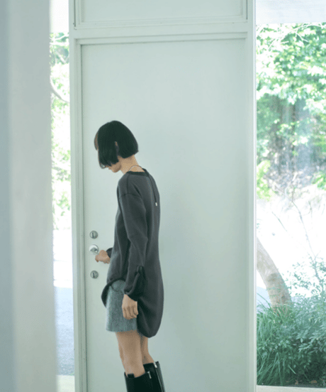 "RUMBLE RED"Far Short Pants