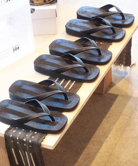 "V.I.C" Classic Rubber Sandal