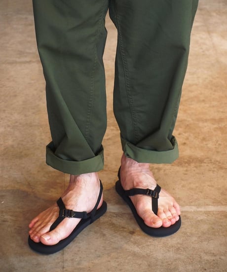 "SUBLIME" BASIC STRAP SANDAL