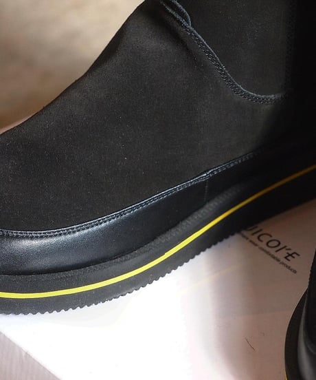 "SUICOKE"Water Proof Swede Middle Boots