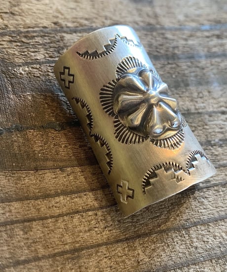 "NAVAJO Jewelry"Pony Hook