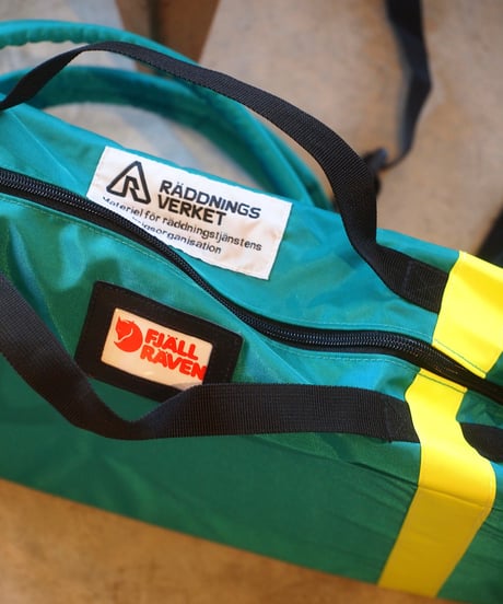 再入荷!!"SWEDEN MILITARY" Medical Bag「"FJALL RAVEN"」