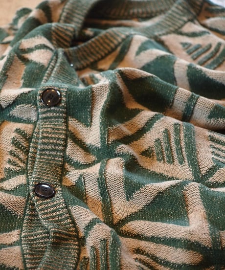 "MODEM DESIGN"  Jacquard Knit Cardigan