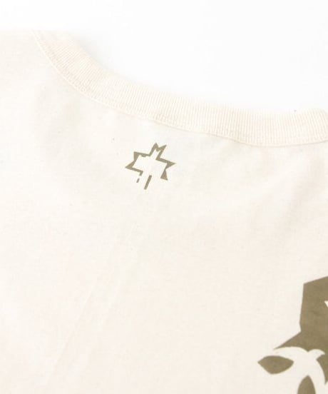 "S.O.S. from Texas"×"CONTINUUM"[Peace Fingers] Short Sleeve Crew Tee