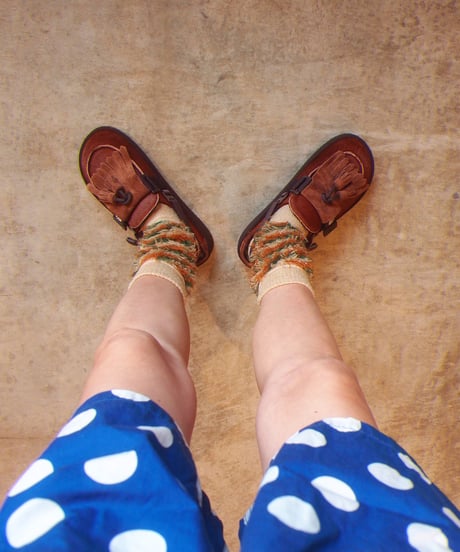 "SHAKA"MOC MULE TASSEL COWHAIR