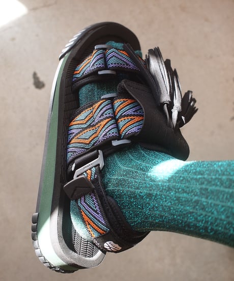 "SHAKA"WEEKENDER TASSEL