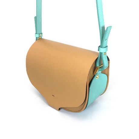 CHASSE BAG ／ LIGHT BROWN & SKY