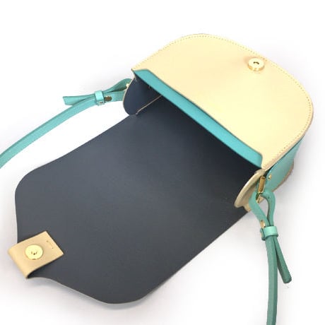 CHASSE BAG ／ CREAM & SKY