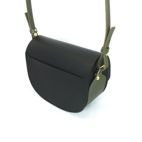 CHASSE BAG ／ BLACK & KAHKI
