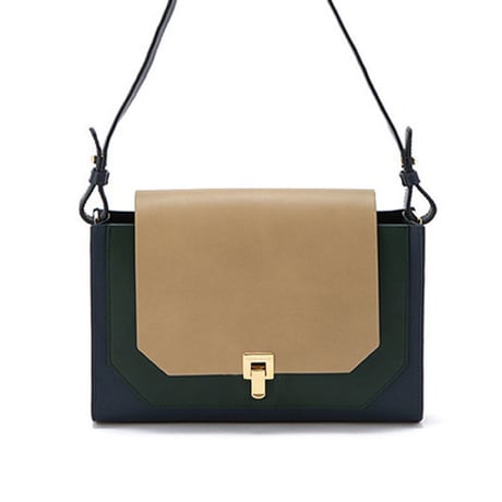 BIG CLUTCH BAG ／ NAVY