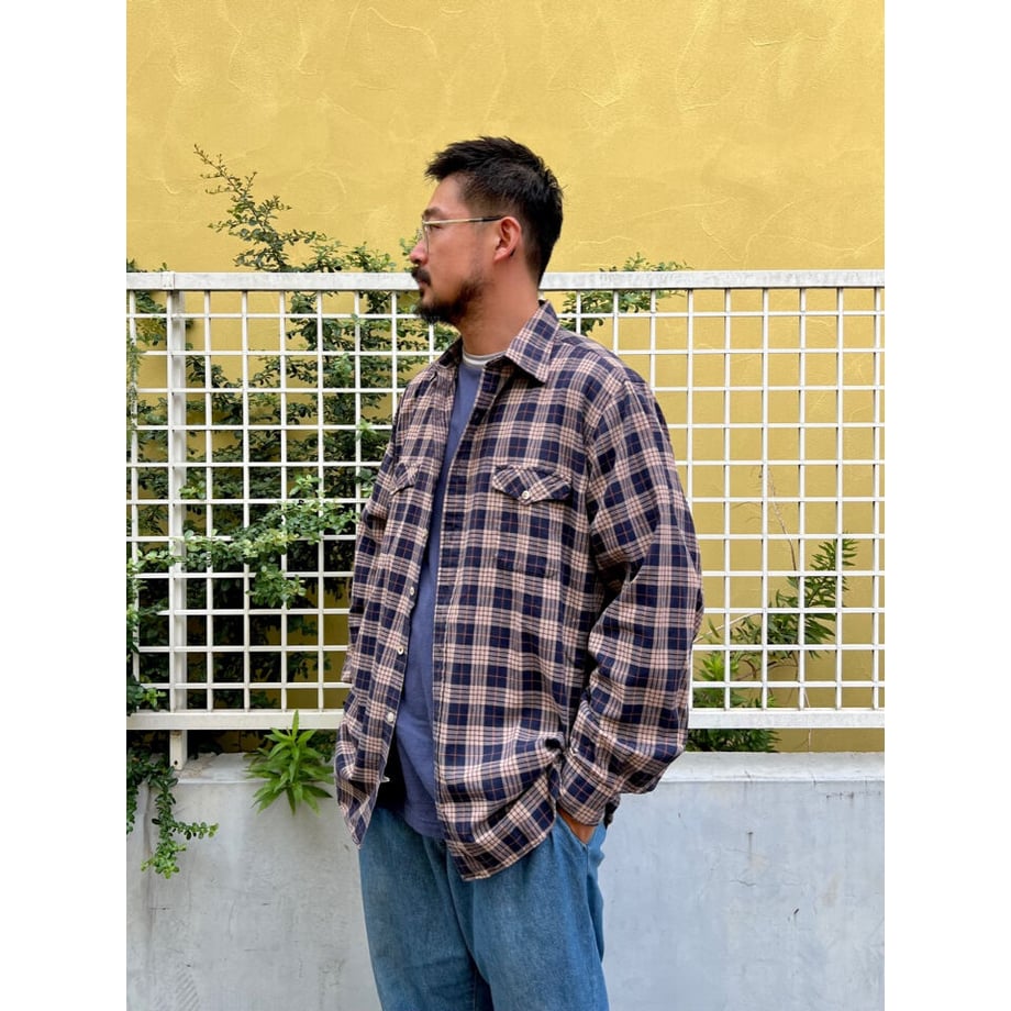 64edc2a2bd9ebe002a127b80