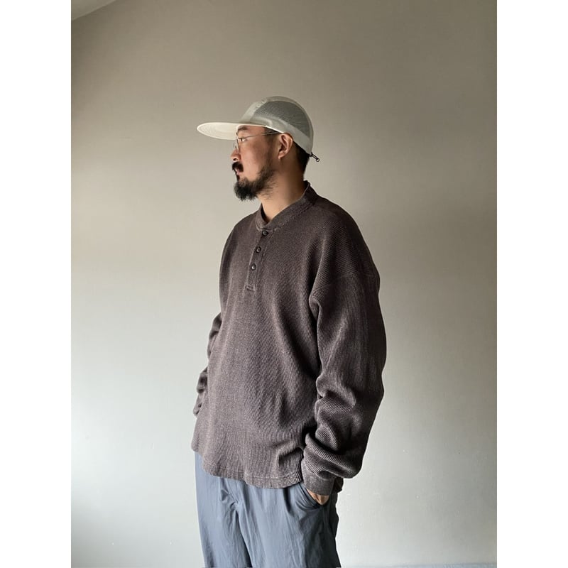 Henley Neck LS / Brown XL / Used | Color at Aga