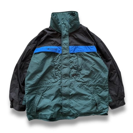 Color at Against-Online Shop