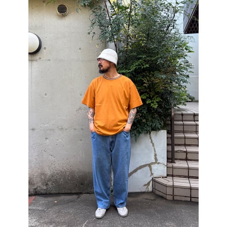 Color at Against Originals  / Border Rib Tee / Caramel Choco