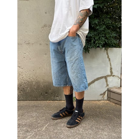 Levi's / 569 Denim Shorts / Indigo 36 / Used