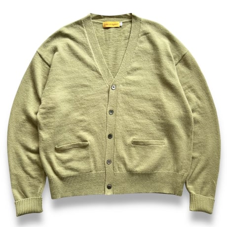 Color at Against / Wool Cardigan / Pistachio